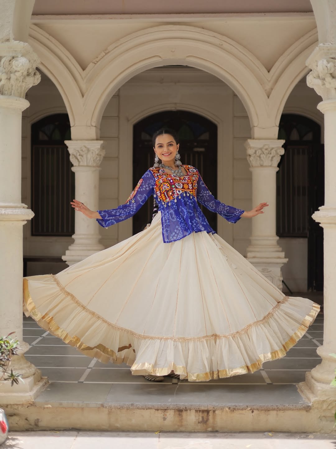 Kutchi work lehenga set