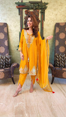 bandhani anarkali kurta with dupatta