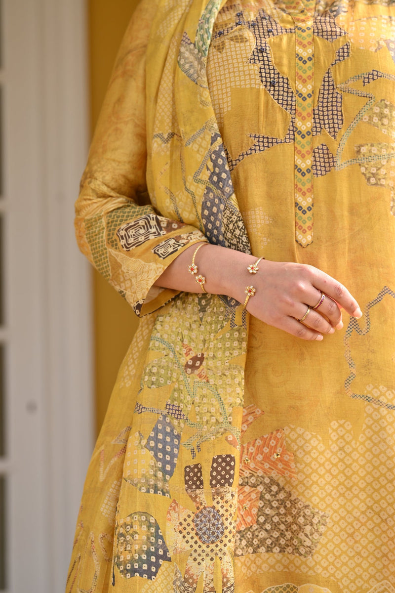 Pure muslin suit with mul cotton lining