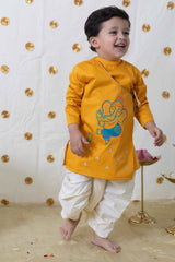 Ganesha embroidered kurta
