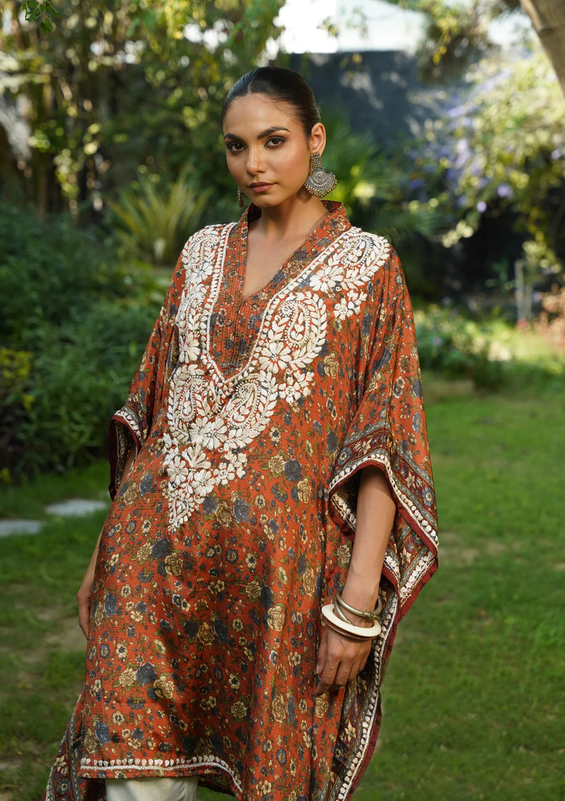 Sunheri Chikankari Luxe Kaftan Set
